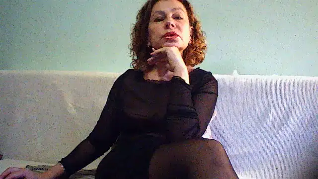 Snapshot of Mat_Elenore chatting on October 24, 5:26 am Mat Elenore online show from October 24, 5:26 am