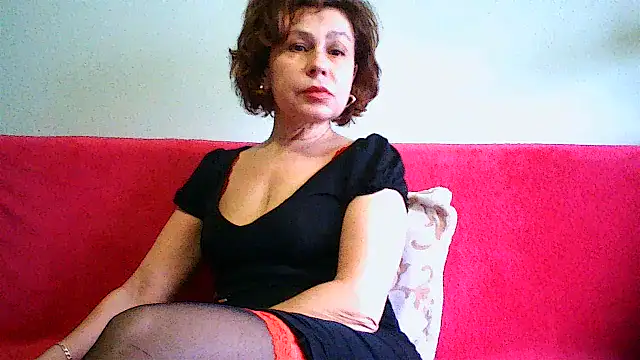 Snapshot of Mat_Elenore chatting on April 2, 6:33 am Mat Elenore online show from April 2, 6:33 am