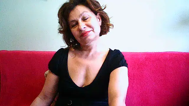 Snapshot of Mat_Elenore chatting on May 22, 5:58 am Mat Elenore online show from May 22, 5:58 am