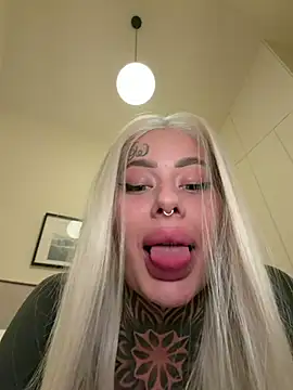 bambixboo online show from May 4, 10:39 pm