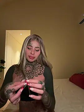 bambixboo online show from June 12, 9:57 pm