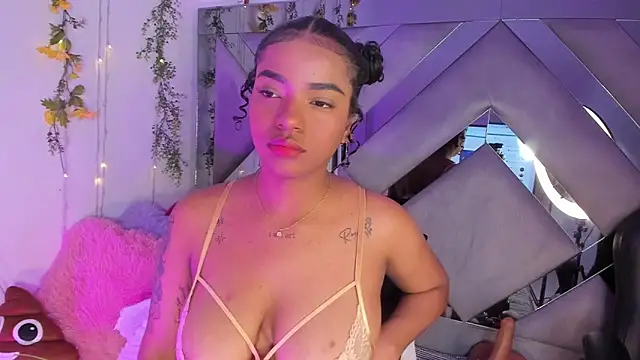 Iris hott1 online show from March 8, 12:11 am