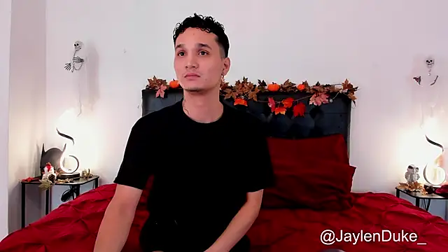 Snapshot of jaylen_and_duke chatting on October 17, 11:02 am jaylen and duke online show from October 17, 11:02 am