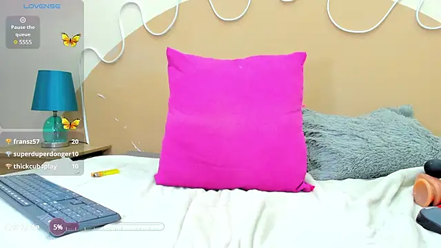 Snapshot of natasha_jurado chatting on December 22, 4:59 pm natasha jurado online show from December 22, 4:59 pm