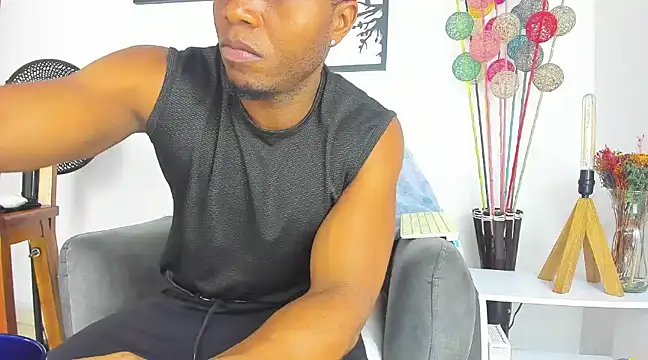 bigcock latin1 online show from February 3, 2:47 am