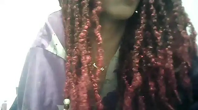 Snapshot of CaramelDipper chatting on December 7, 11:56 pm CaramelDipper online show from December 7, 11:56 pm