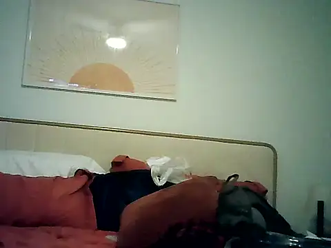 Snapshot of CaramelDipper chatting on December 31, 6:16 am CaramelDipper online show from December 31, 6:16 am