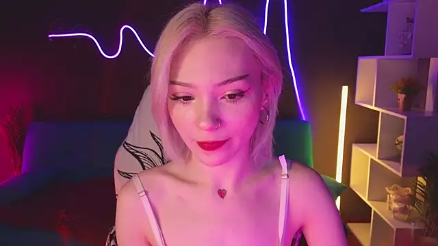 Snapshot of SandraBoyl chatting on January 26, 1:09 am SandraBoyl online show from January 26, 1:09 am