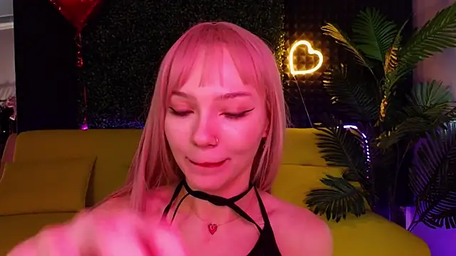 Snapshot of SandraBoyl chatting on March 2, 11:18 am SandraBoyl online show from March 2, 11:18 am