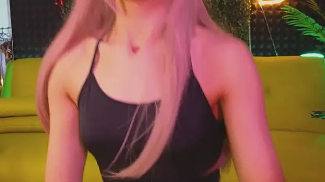 Snapshot of SandraBoyl chatting on March 16, 4:20 am SandraBoyl online show from March 16, 4:20 am