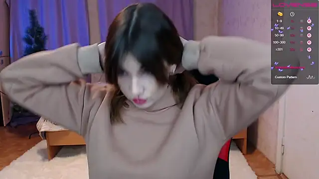 Daniela Cooperr online show from December 15, 6:23 pm