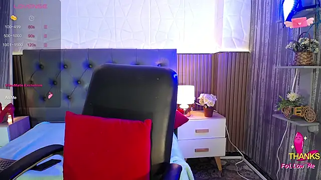 nathalia zamu online show from February 15, 9:05 am