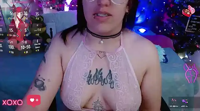 NatalieHarris online show from December 19, 7:40 pm