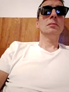 Anastasio33 online show from October 31, 7:37 pm