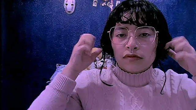 NinaYellow online show from April 9, 12:43 pm