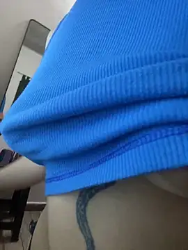 florchu7 online show from October 20, 4:35 am