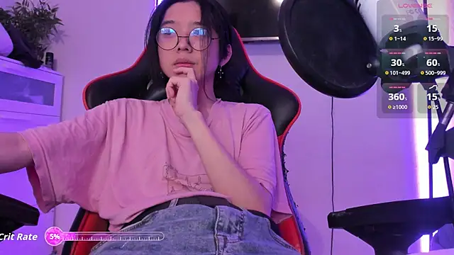 Snapshot of wexlee7 chatting on October 23, 10:52 pm wexlee7 online show from October 23, 10:52 pm