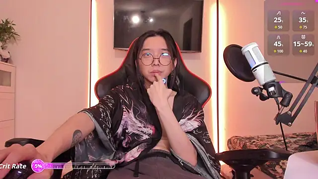 Snapshot of wexlee7 chatting on November 28, 11:07 pm wexlee7 online show from November 28, 11:07 pm