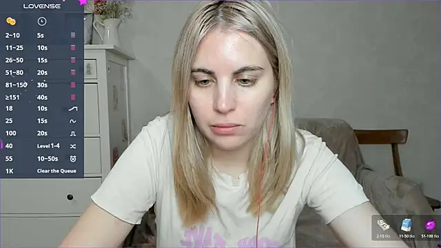 pawpaws online show from December 3, 9:29 am