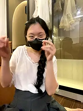 MEOW MEO online show from November 6, 4:30 pm