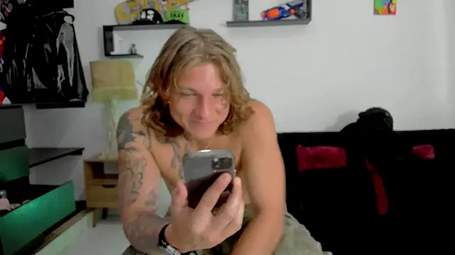 Tom Krakow online show from January 21, 6:34 pm