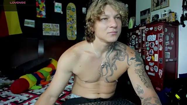 Tom Krakow online show from October 16, 3:24 pm