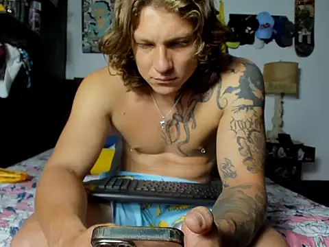 Tom Krakow online show from April 17, 8:23 pm