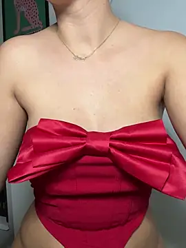 Snapshot of Hii_Lolla chatting on December 1, 7:36 pm Hii Lolla online show from December 1, 7:36 pm