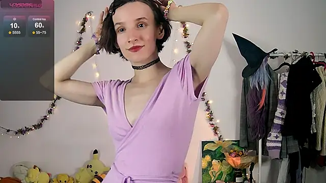 Violet Veliya online show from October 25, 3:29 pm