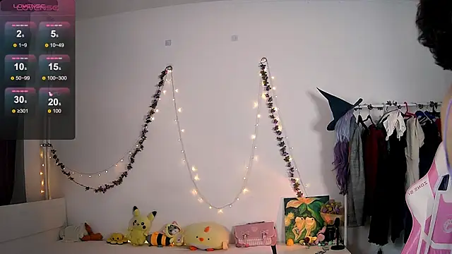 Violet Veliya online show from December 3, 2:26 pm