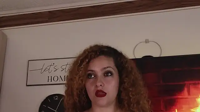 Snapshot of ginebra__nova chatting on December 4, 3:04 am ginebra nova online show from December 4, 3:04 am