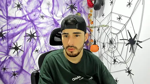 DmitriSanders online show from October 16, 12:11 am