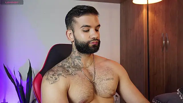 MarkHazze online show from November 13, 9:47 pm