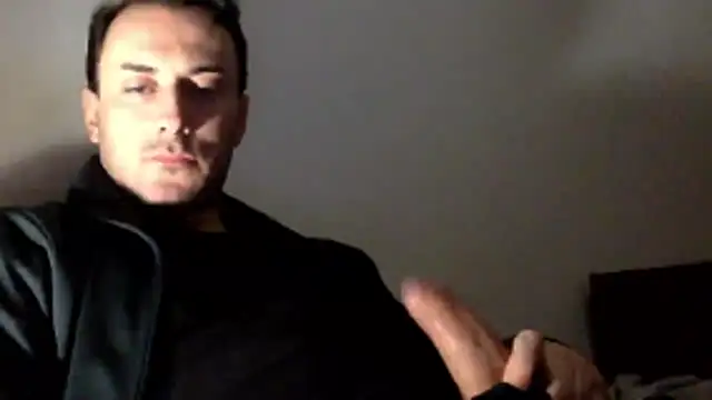 Snapshot of mainnrd chatting on March 1, 9:28 pm mainnrd online show from March 1, 9:28 pm