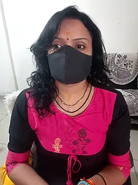 Snapshot of khushikhushi chatting on April 1, 9:32 am khushikhushi online show from April 1, 9:32 am