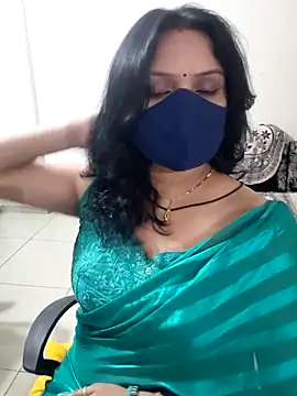 Snapshot of khushikhushi chatting on June 18, 5:28 pm khushikhushi online show from June 18, 5:28 pm