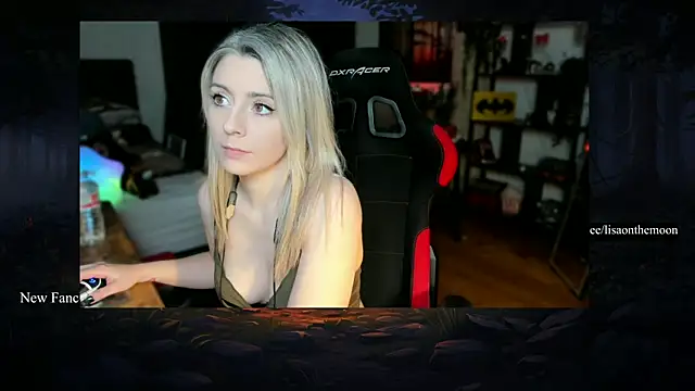 Lisaonthemoon online show from March 5, 5:39 pm
