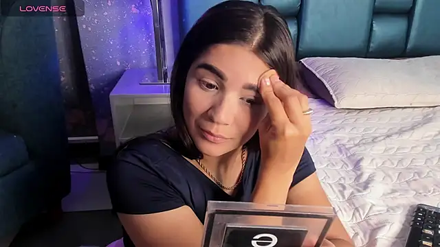 Snapshot of bellaa_becca chatting on November 23, 6:41 pm bellaa becca online show from November 23, 6:41 pm