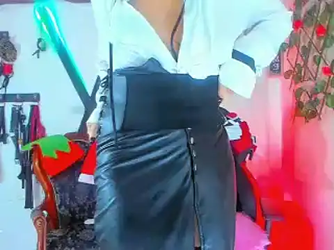 Snapshot of jena_derboo chatting on December 26, 1:32 pm jena derboo online show from December 26, 1:32 pm