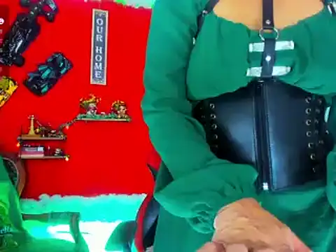 Snapshot of jena_derboo chatting on March 17, 10:17 am jena derboo online show from March 17, 10:17 am