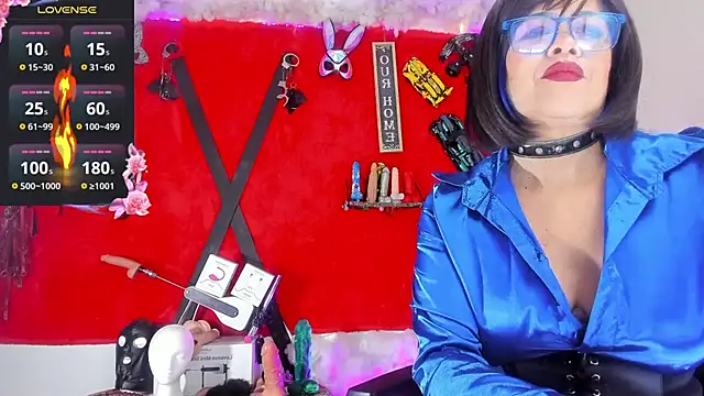 Snapshot of jena_derboo chatting on November 8, 10:15 am jena derboo online show from November 8, 10:15 am