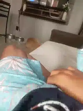 dredre1069 online show from December 22, 6:49 pm