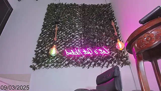 Snapshot of Brianna_Stars chatting on March 9, 8:52 pm Brianna Stars online show from March 9, 8:52 pm