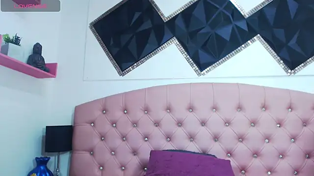 andrea safeira doll online show from March 14, 8:28 pm