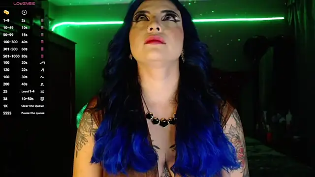 black wiidow online show from December 23, 6:00 am