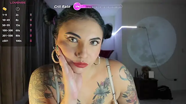 black wiidow online show from October 3, 3:03 am