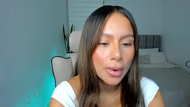 AndreaMartini online show from February 21, 1:33 am