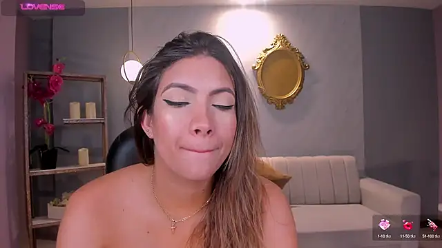 StacyEvansX online show from January 7, 4:16 pm