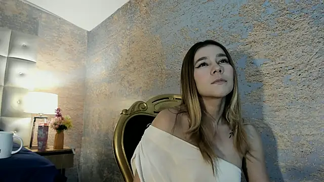 Snapshot of Lezy_ chatting on March 1, 7:38 pm Lezy online show from March 1, 7:38 pm