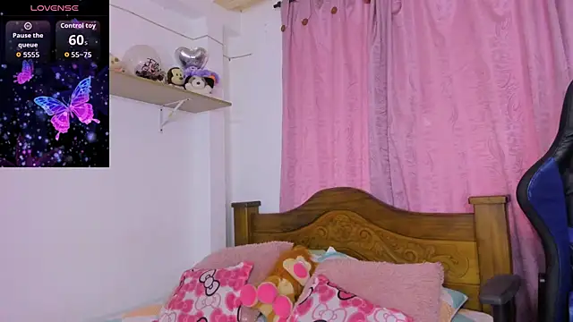 ParisShayk online show from October 24, 6:04 pm